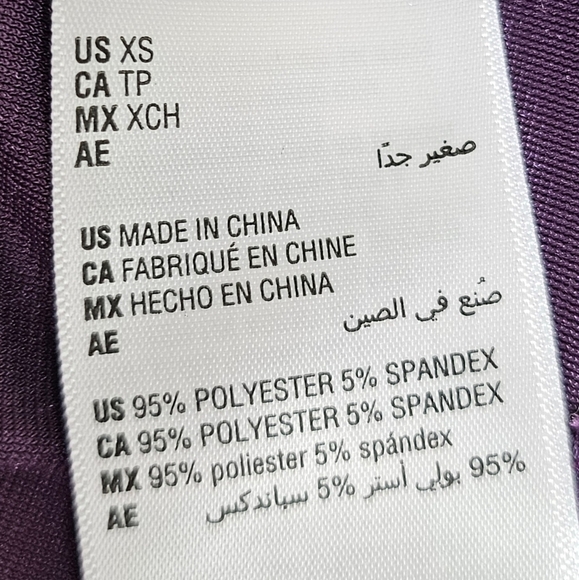 And Now This Womens Puff-Shoulder Crushed Velvet V-neck Thong Bodysuit PURPLE XS - Picture 7 of 8